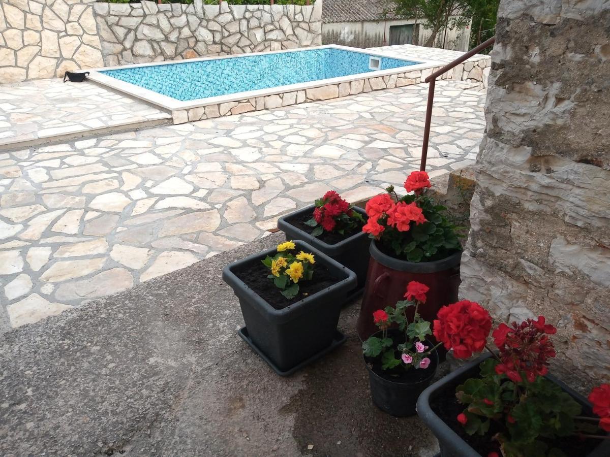 Apartments Tomina Donje Selo na Šolti Exteriör bild